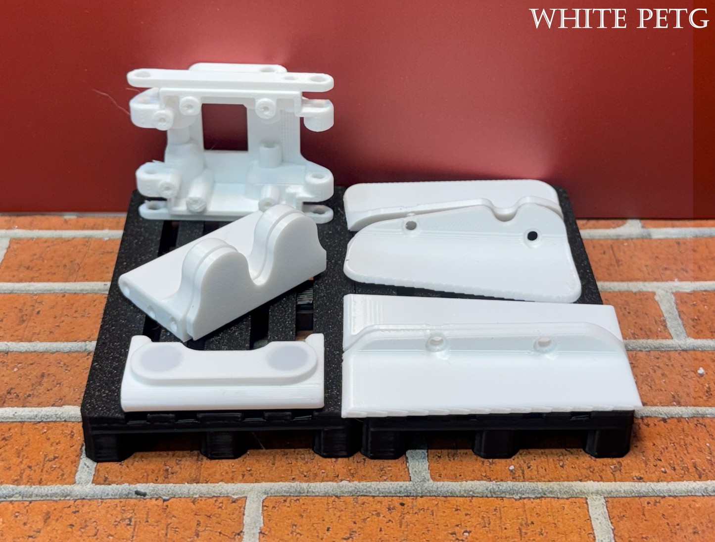 RNDRC V3+ PETG Plastics           !!(YOU WILL NEED RAILS TO MAKE THIS A KIT)!!